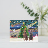 Kerstmagische Doberman Pinschers (twee) Feestdagenkaart (Staand voorkant)