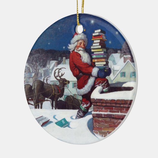 Kerstman bezorgt kerstboeken keramisch ornament (Links)