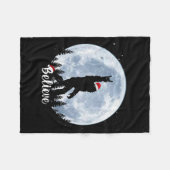 Kerstman Bigfoot Kerst Rock Roll Sasquatch Geloof Fleece Deken (Voorkant (Horizontaal))