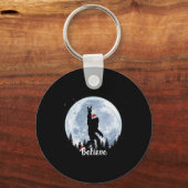 Kerstman Bigfoot Kerst Rock Roll Sasquatch Geloof Sleutelhanger (Voorkant)