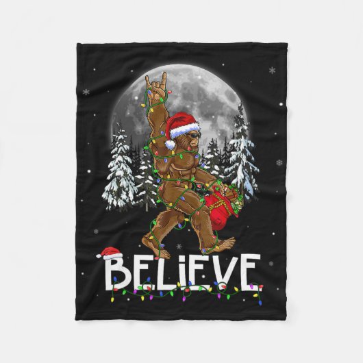 Kerstman Bigfoot Kerstverlichting Grappige Sasquat Fleece Deken (Voorkant)