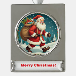 Kerstman die cadeaus bezorgt door besneeuwd bos verzilverd banner ornament
