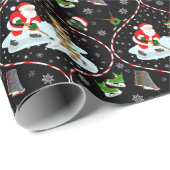 Kerstman die ijshockey speelt Kerstpatroon Zwart Cadeaupapier (Rol Hoek)