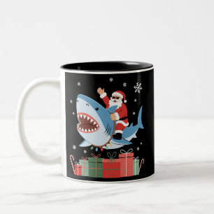 Kerstman die op haai rijdt Kerstmis Pyjama Schatti Tweekleurige Koffiemok