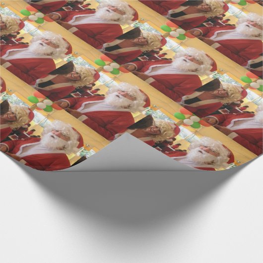 Kerstman en mevrouw Claus Kerstviering - Feestelij Cadeaupapier (Hoek)