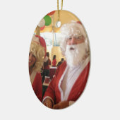 Kerstman en mevrouw Claus Kerstviering - Feestelij Keramisch Ornament (Links)