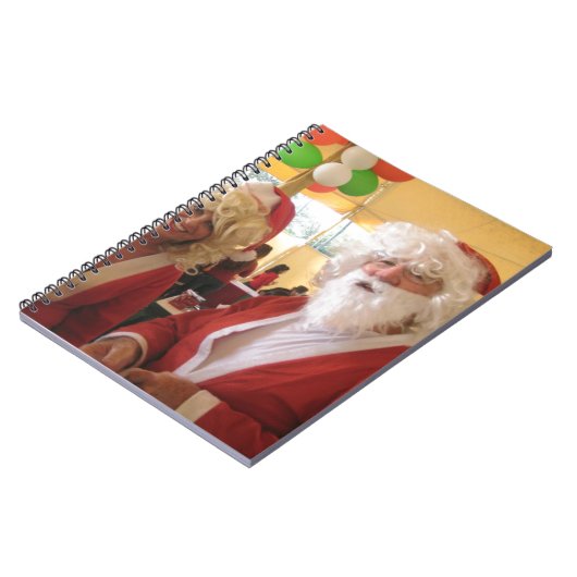 Kerstman en mevrouw Claus Kerstviering - Feestelij Notitieboek (Linkerzijde)