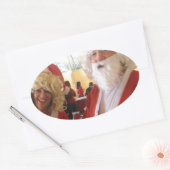 Kerstman en mevrouw Claus Kerstviering - Feestelij Ovale Sticker (Envelop)