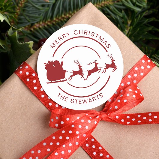 Kerstman en rendier familienaam Custom Ronde Sticker