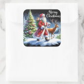 Kerstman en rendier in een besneeuwd bos vierkante sticker (Tas)