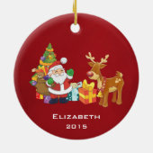 Kerstman en rendier met kerstboom met Cadeaus Keramisch Ornament (Achterkant)