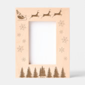 Kerstman en rendier sneeuwvlokken en bomen gegraveerde lijstjes (Voorkant)