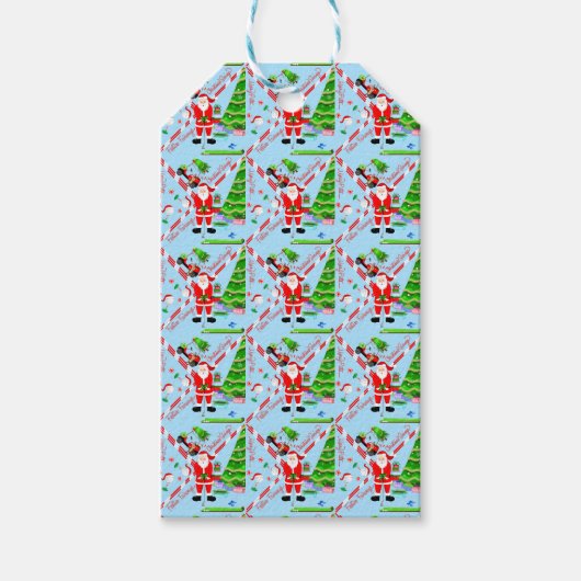 Kerstman golft bij kerstboom cadeaulabel (Voorkant)