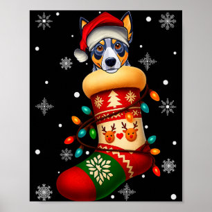 Kerstman Hoed Blauwe Heeler Hond In Kerst Soks Her Poster