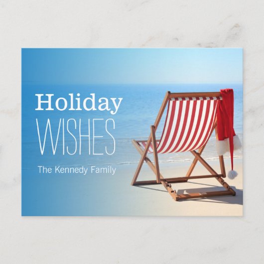 Kerstman hoed op een ligstoel. Kerst op de Feestdagenkaart (Voorkant)