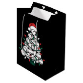 Kerstman honkbal kerstboom sport medium cadeauzakje (Voorkant Gekanteld)