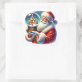 Kerstman houdt een feestelijk Wereldbol in de wint Vierkante Sticker (Tas)