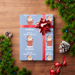 Kerstman in een Schoorsteen Aangepaste Naam Kerstm Cadeaupapier