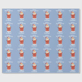 Kerstman in een Schoorsteen Aangepaste Naam Kerstm Cadeaupapier (Vlak)