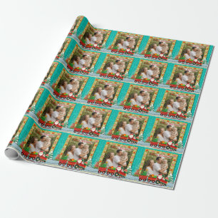 Kerstman in trein met cadeaus en kerstboom cadeaupapier