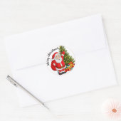 Kerstman Kerstboom & Cadeaus Ronde Sticker (Envelop)