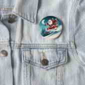 Kerstman levert kerstcadeaus op een snowboard ronde button 5,7 cm (In situ)