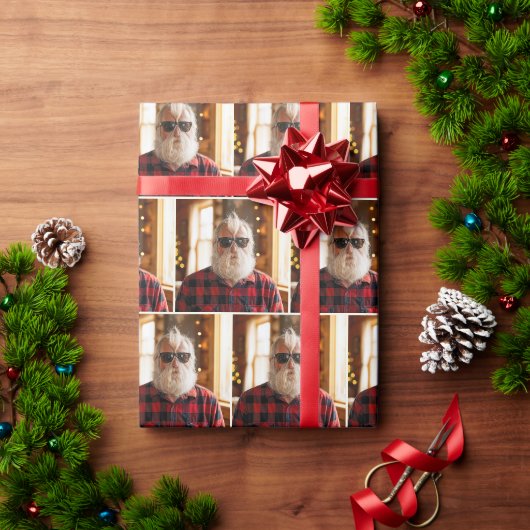 Kerstman Met Baard Onder Zonnebril Cadeaupapier (Feestdagen Geschenken)