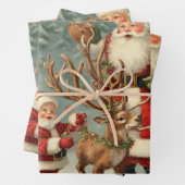 kerstman met kinderen, rendieren en geschenken inpakpapier vel (In situ)