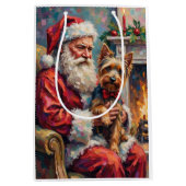 Kerstman met Yorkshire Terrier Kerst  Medium Cadeauzakje (Voorkant)