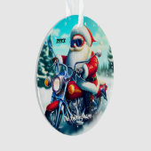 Kerstman op een motor in de sneeuw ornament (voorkant)