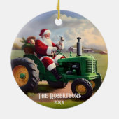 Kerstman Rijden een groene tractor Keramisch Ornament (Achterkant)