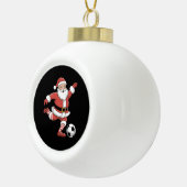 Kerstman speelt voetbal kerstsport keramische bal ornament (Rechts)