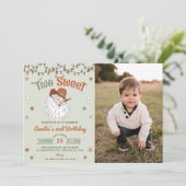 Kerstman twee lieve 2e verjaardag party foto kaart (Staand voorkant)