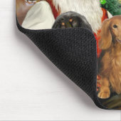 Kerstmanns twee langharige Dachshunds Muismat (Hoek)