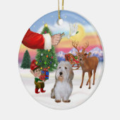 Kerstman's Treat - Petit Basset Keramisch Ornament (Links)