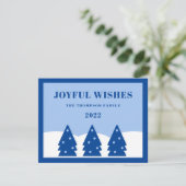 Kerstmis 2022 Blue Trees Holiday Card Feestdagenkaart (Staand voorkant)