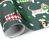 Kerstmis Basset Hound Forest Green Cadeaupapier (Rol Hoek)