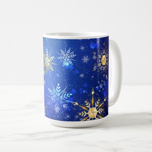 Kerstmis Blauwe Achtergrond met Gouden Sneeuwvlokk Koffiemok (Voorkant rechts)