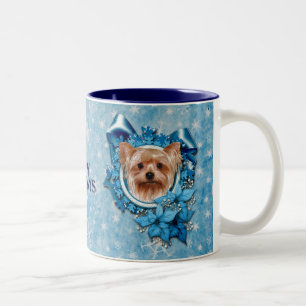 Kerstmis - Blue Snowflakes - Yorkshire Terrier Tweekleurige Koffiemok