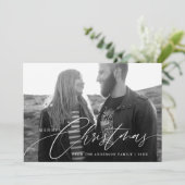 Kerstmis Calligraphy Script Overlay Foto Feestdagenkaart (Staand voorkant)