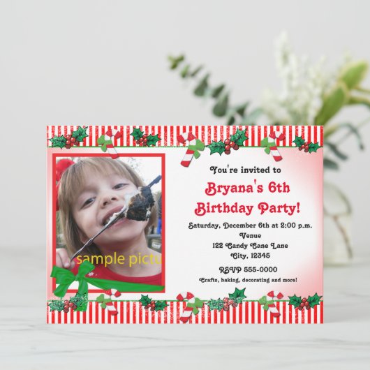 Kerstmis Candy Cane Custom Photo Party Uitnodiging (Staand voorkant)