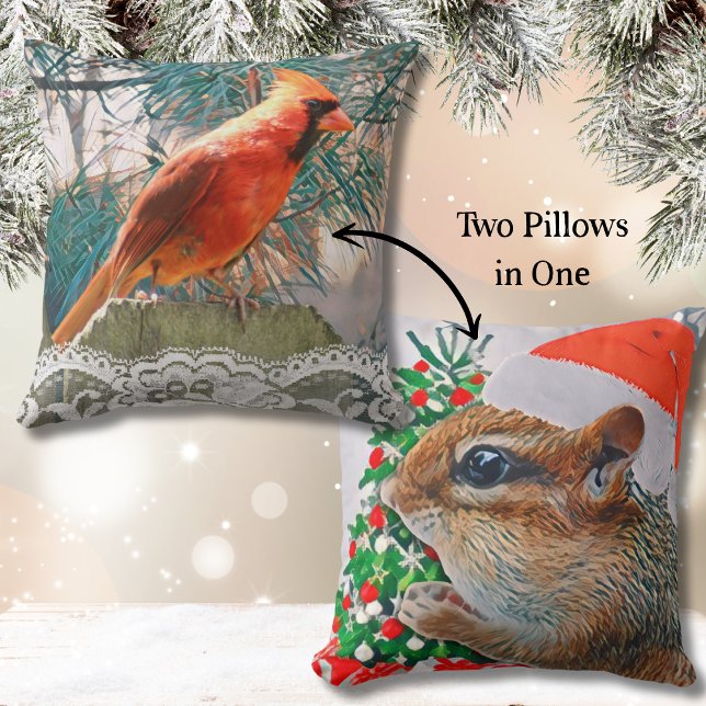 Kerstmis Chipmunk en Rode Kardinaal Vakantie Kussen (This cute, double-sided Christmas throw pillow features a beautiful cardinal and cute chipmunk. )