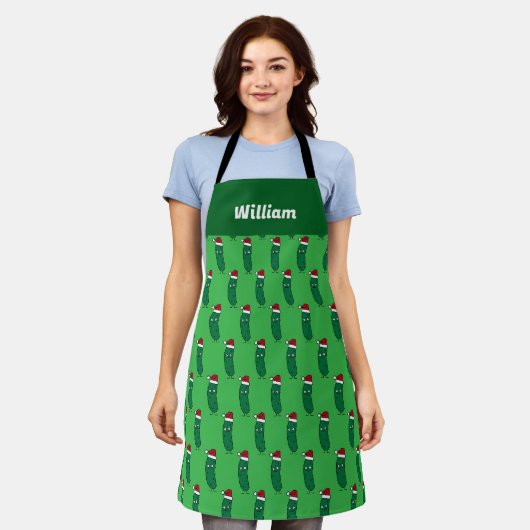 Kerstmis Dillen Pickle met een Kerstman Hoed Schort (Gedragen)