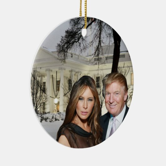 Kerstmis: Donald en Melania Keramisch Ornament (Rechts)
