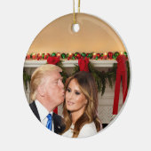 Kerstmis: Donald en Melania Keramisch Ornament (Links)