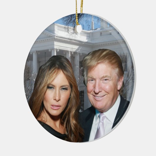 Kerstmis: Donald en Melania Keramisch Ornament (Links)