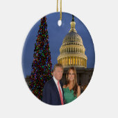 Kerstmis: Donald en Melania Keramisch Ornament (Rechts)