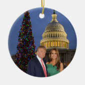 Kerstmis: Donald en Melania Keramisch Ornament (Voorkant)
