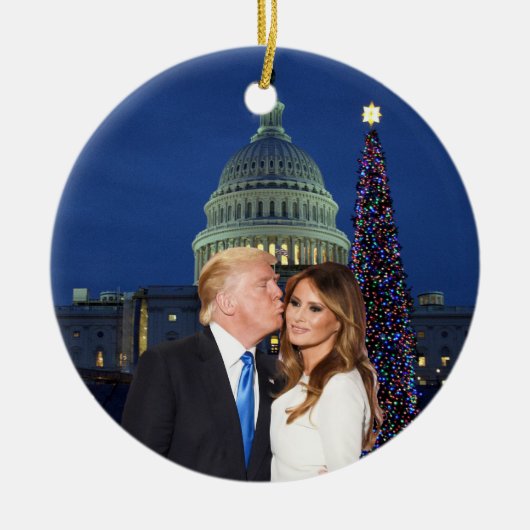 Kerstmis: Donald en Melania Keramisch Ornament (Voorkant)