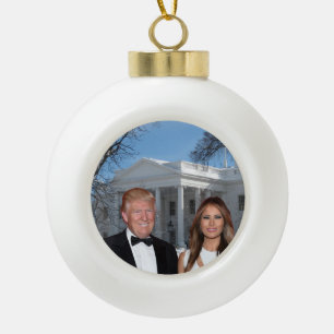 Kerstmis: Donald en Melania Keramische Bal Ornament